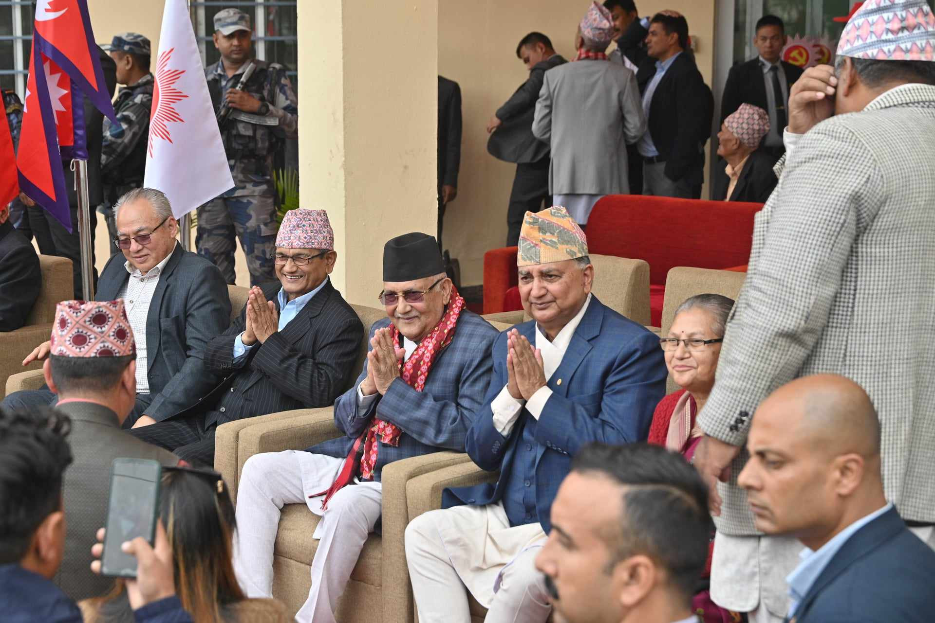 च्यासलमा एमालेको चियापन (तस्वीरहरू)